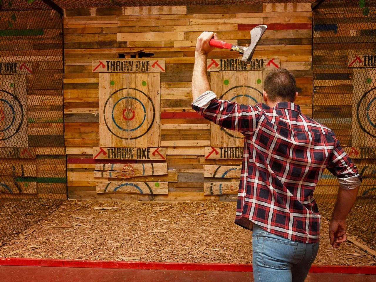 Man mid throw at Throw Axe Penrith