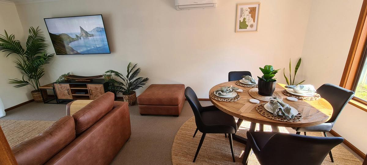 Dining Caversham Pet Friendly Coast Getaway Normanville