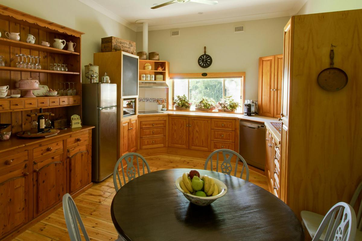 Country Kitchen