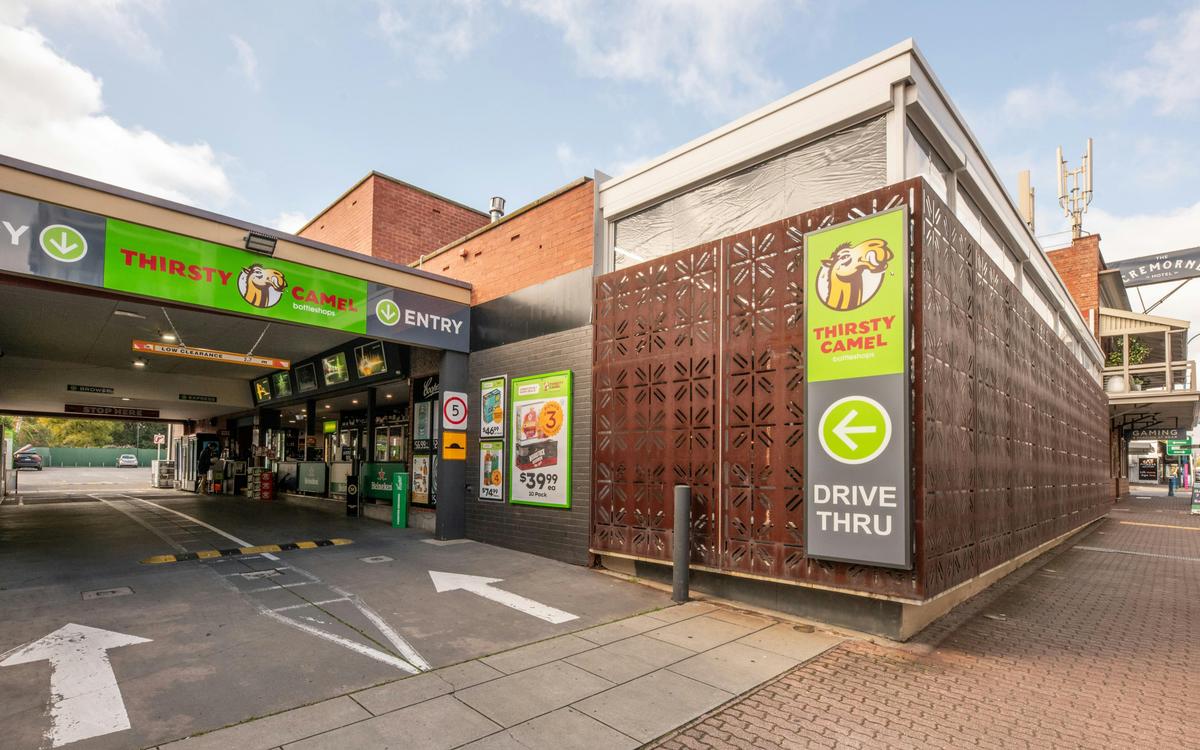 Cremorne Hotel bottle shop