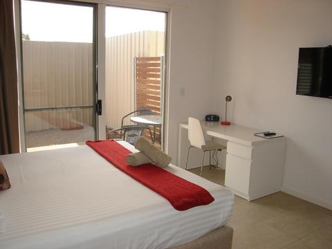 Universal Access / Pet Friendly room