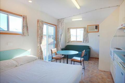 Economy Studio Cabin