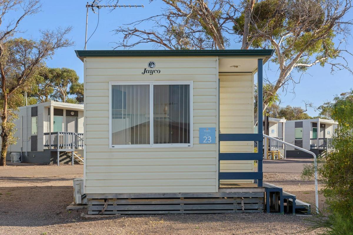 Standard 1 Bedroom Cabin
