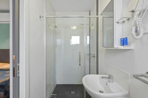 Superior Studio Cabin
