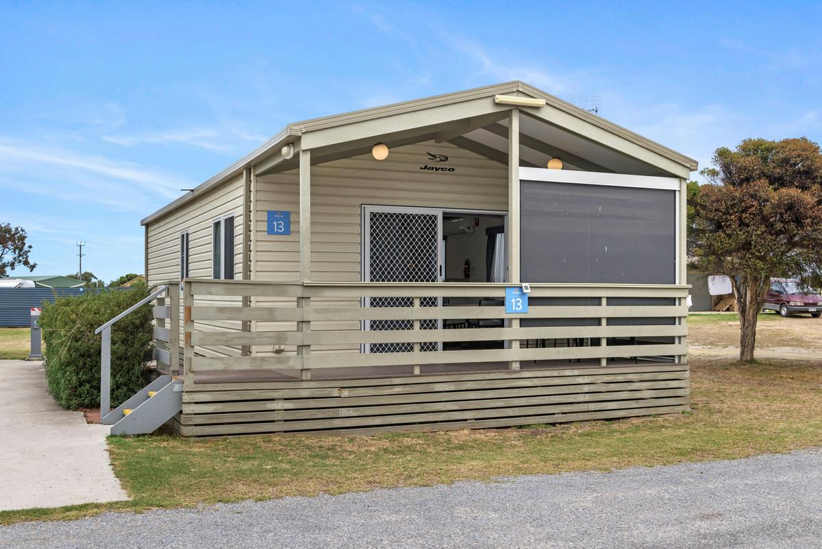 Superior Two Bedroom Access Cabin - Sleeps 6