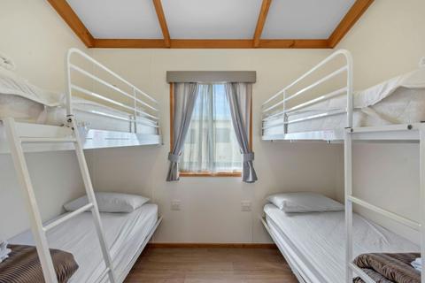 Superior Two Bedroom Access Cabin - Sleeps 6