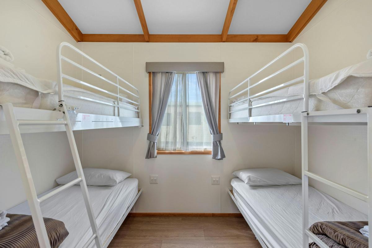 Superior Two Bedroom Access Cabin - Sleeps 6