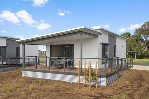 Deluxe Two Bedroom Cabin