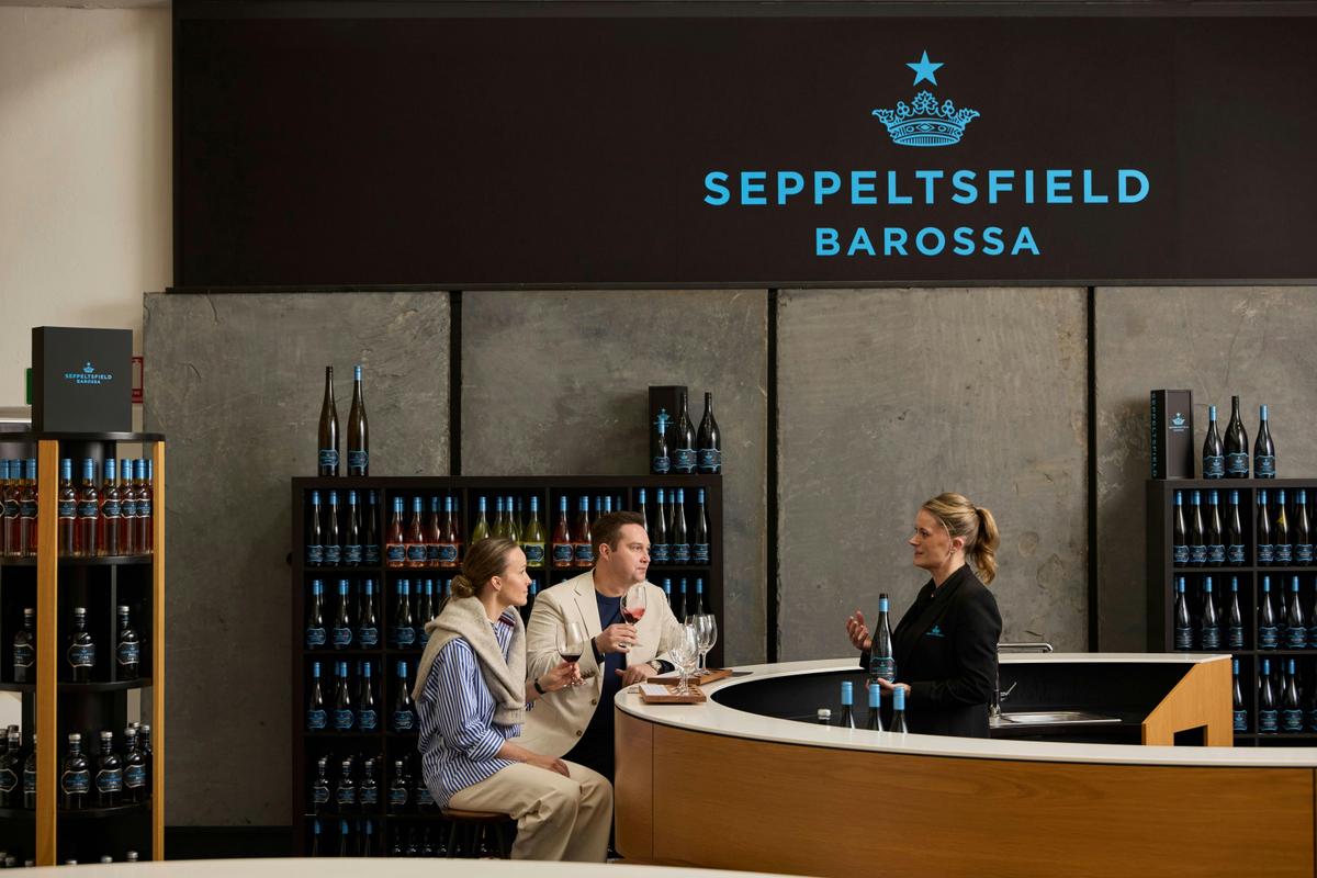 Private Barossa Sightseeing, Food and Wine Day Tour