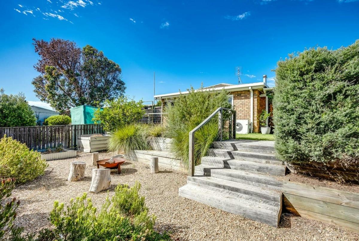 Beautiful Family Garden Space
