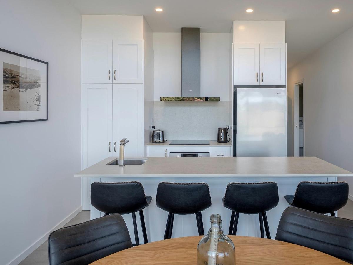 Apartment 3 - The YC Lily May