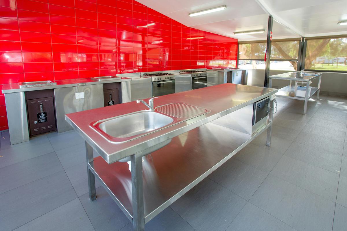 Ensuite Powered Site