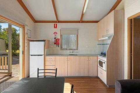 Standard One Bedroom Cabin - Pet Friendly