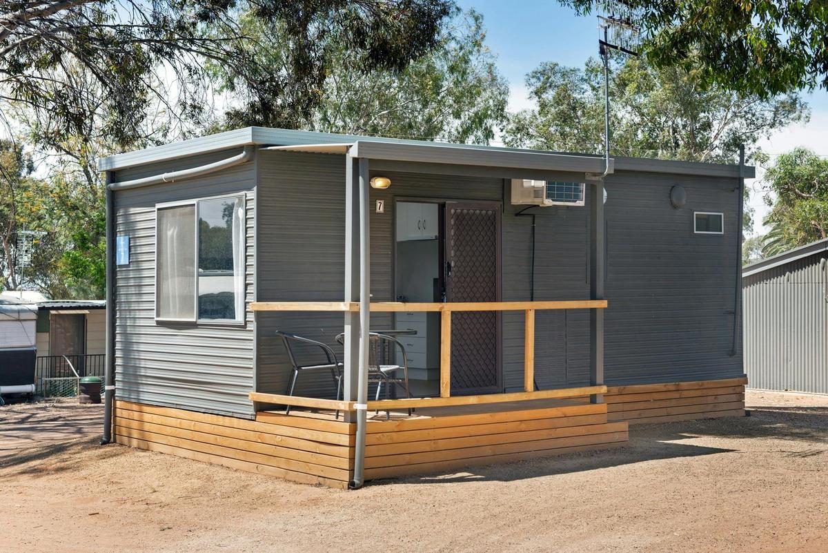Standard Cabin - Sleeps 2