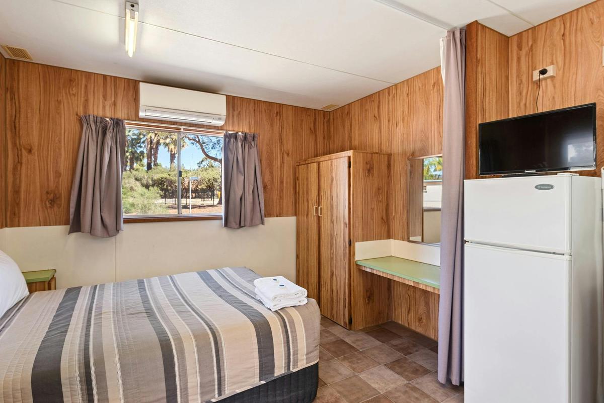 Economy - External Ensuite Unit