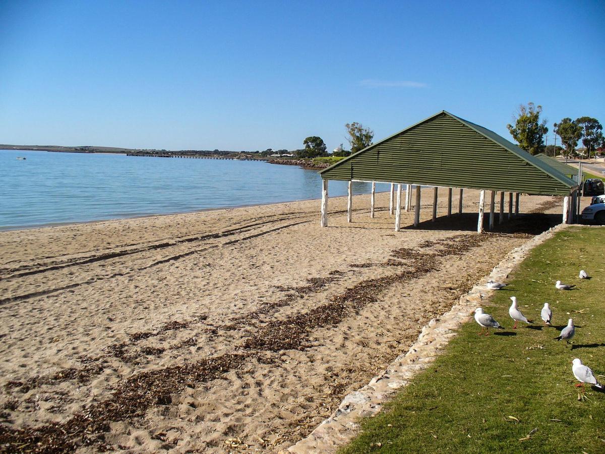 shelter at drs beach