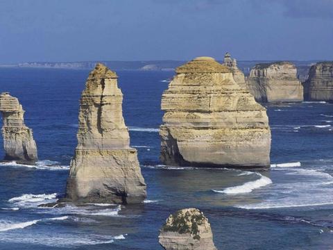 Great Ocean Road-Sovereign Hill & Werribee Zoo