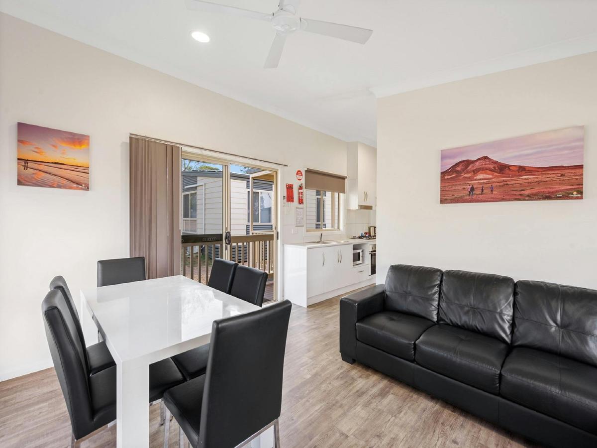 Deluxe 2 Bedroom Balcony Cabin - Sleeps 6