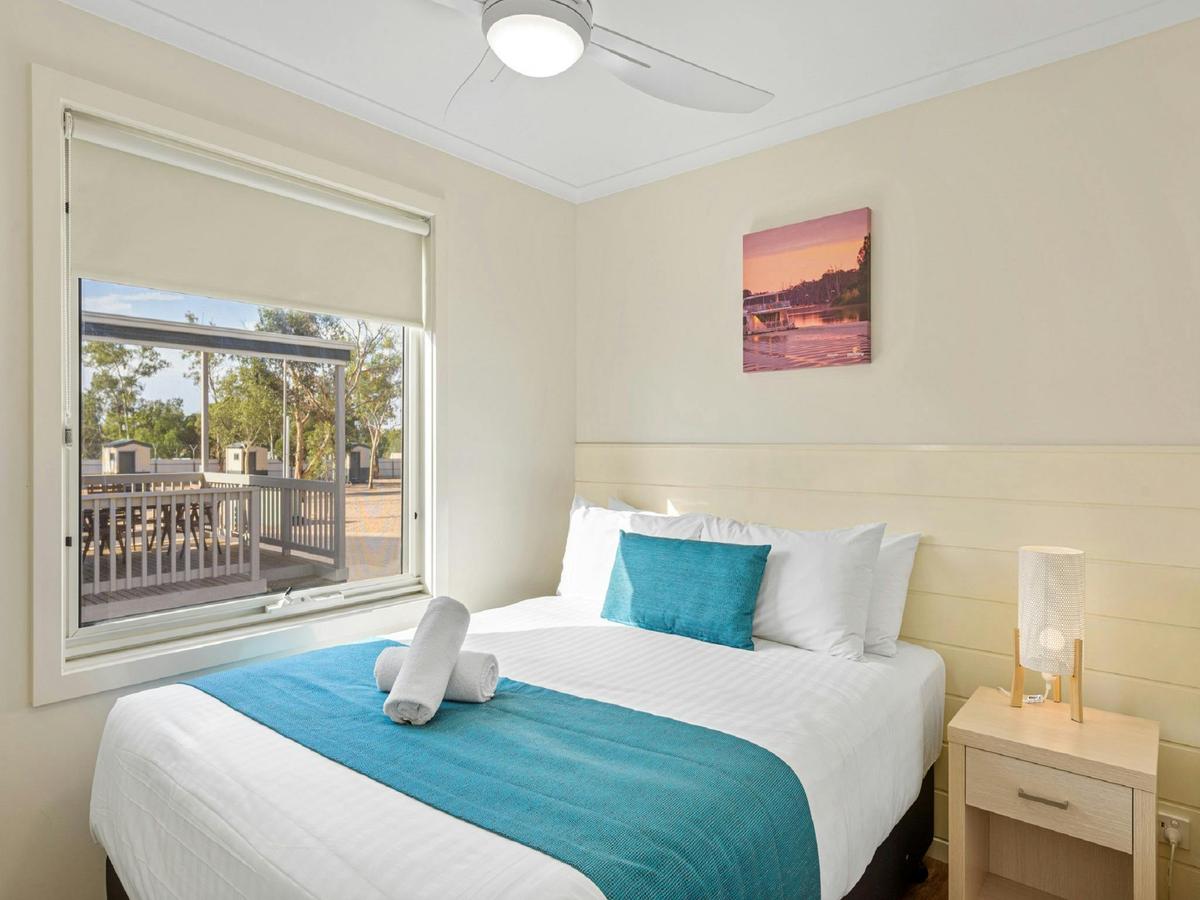 Deluxe 2 Bedroom Balcony Cabin - Sleeps 4