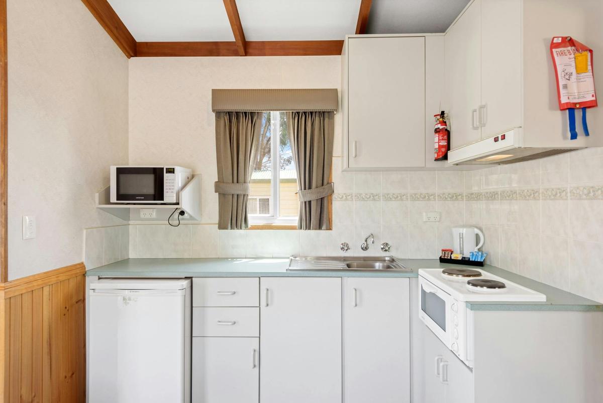 Standard 2 Bedroom Balcony Cabin - Sleeps 2