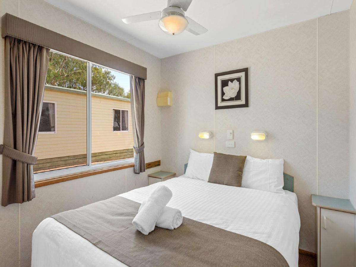 Standard 2 Bedroom Balcony Cabin - Sleeps 4