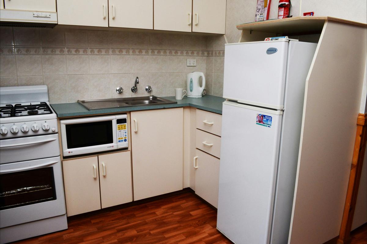 Economy Cabin - Sleeps 3