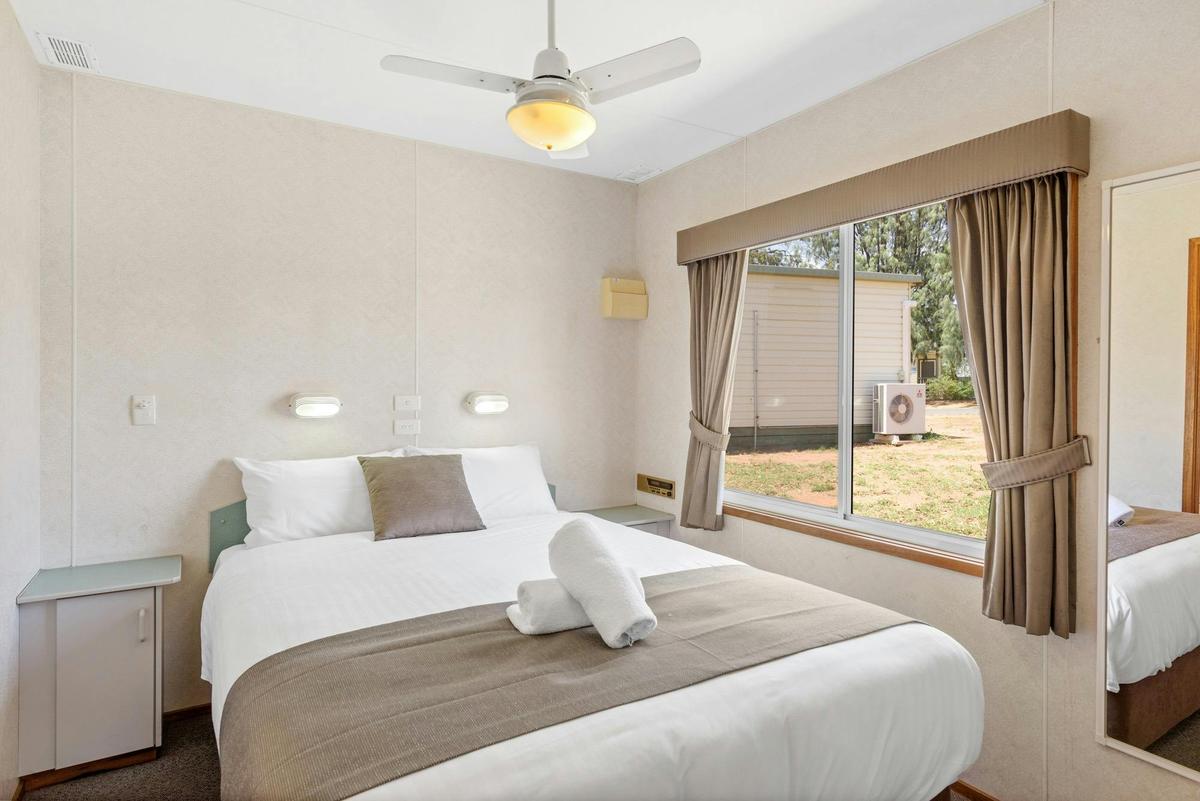 Standard 2 Bedroom Balcony Cabin - Sleeps 2