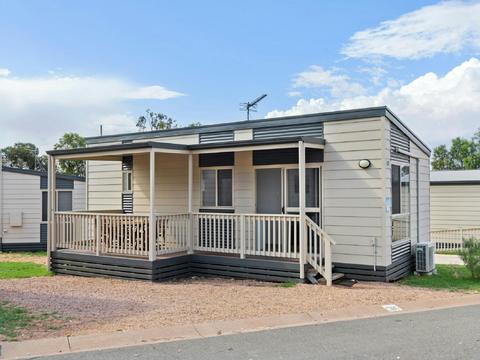Deluxe 2 Bedroom Balcony Cabin - Sleeps 6
