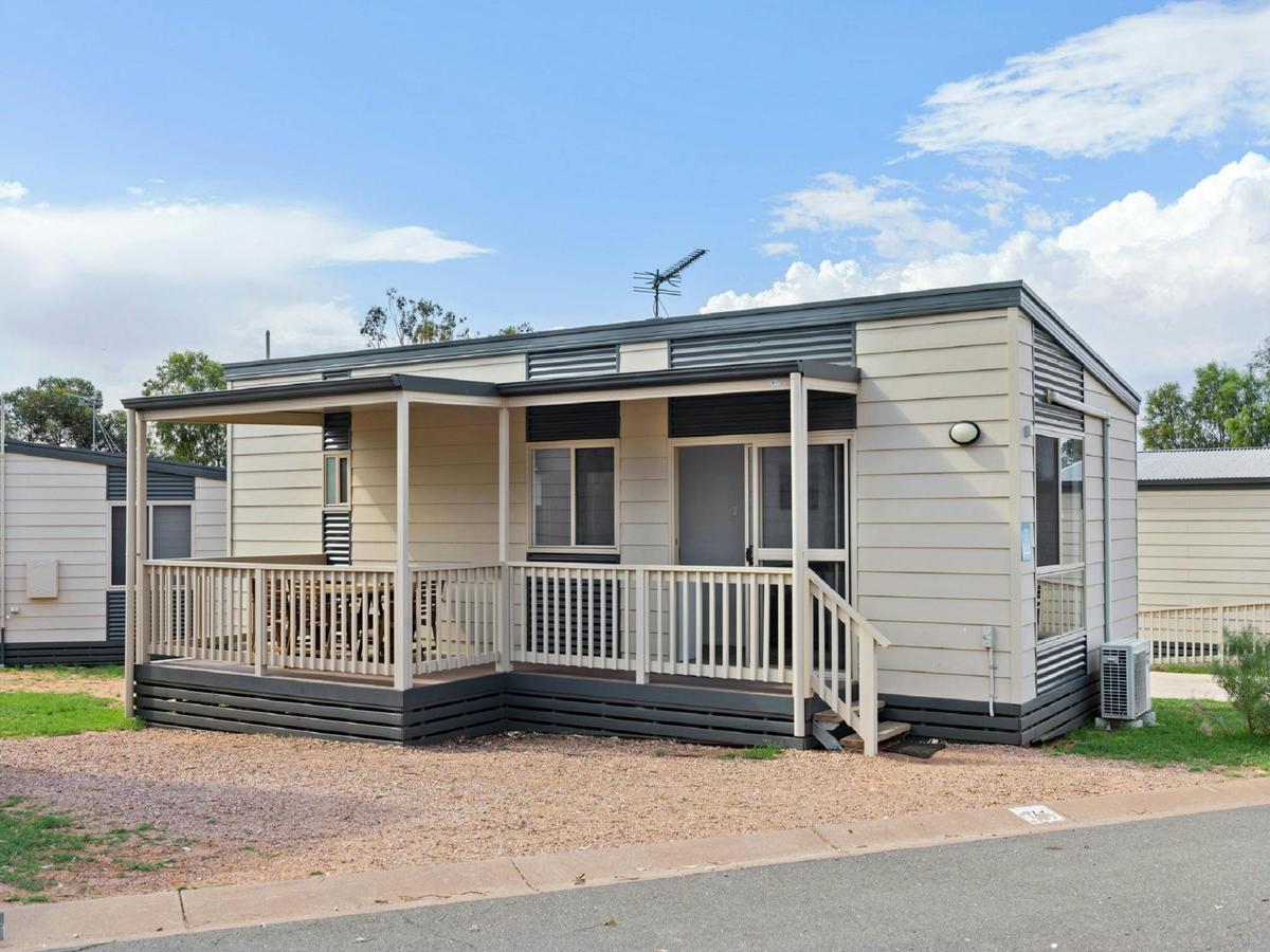 Deluxe 2 Bedroom Balcony Cabin - Sleeps 6
