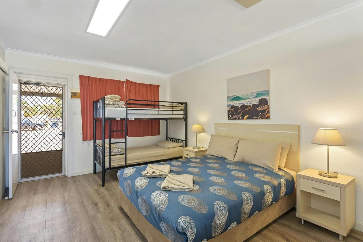 Superior Waterfront Studio