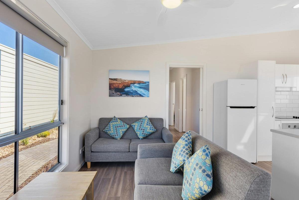 Deluxe Beachfront 3 Bedroom Cabin