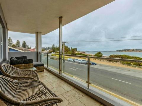 Esplanade Classic Art Deco with Stunning Views