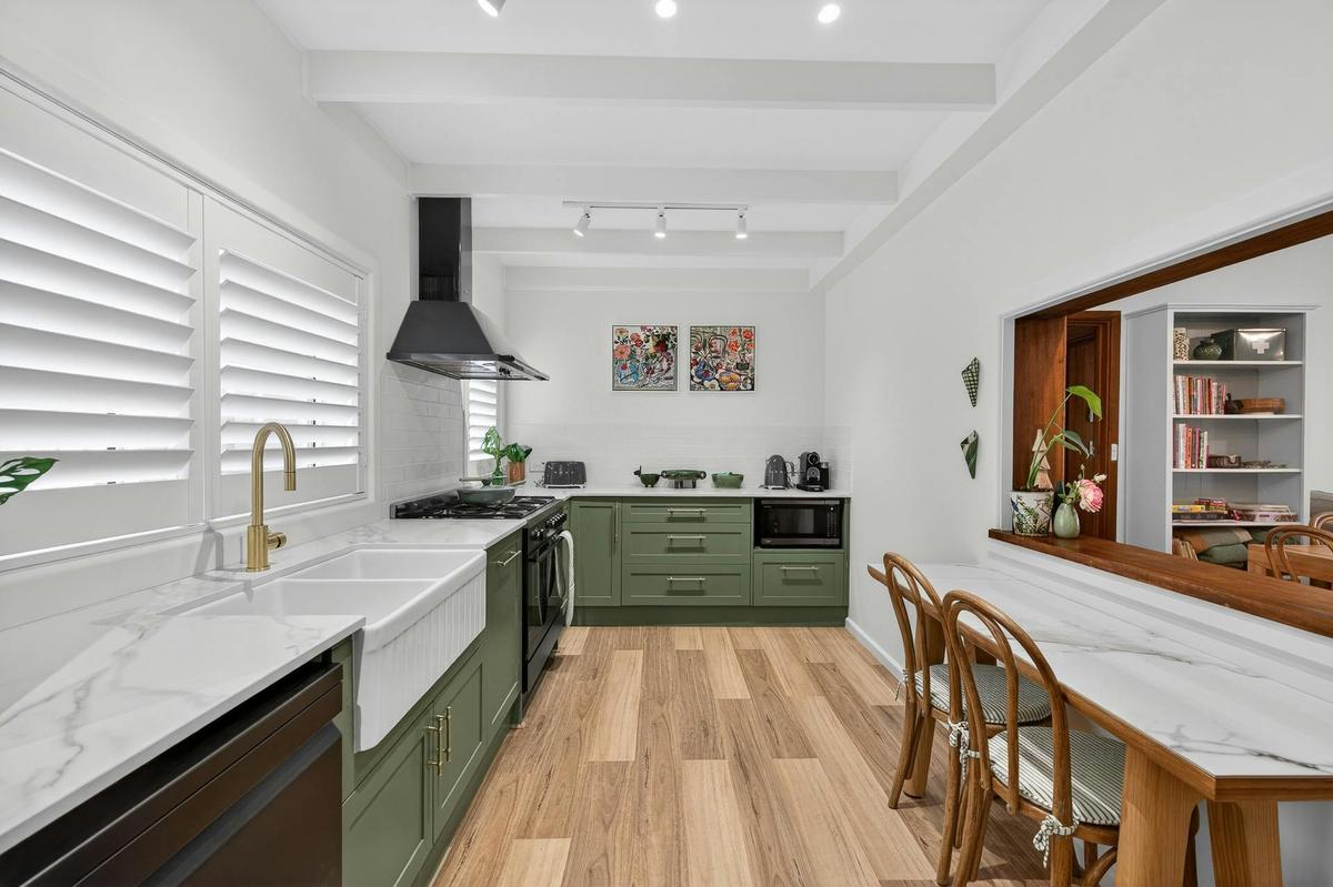 Equipped Kitchen