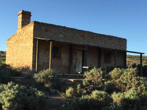 Brachina Hut