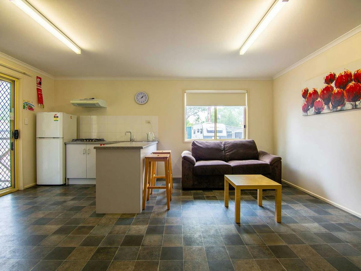 1 Bedrooms Cabins