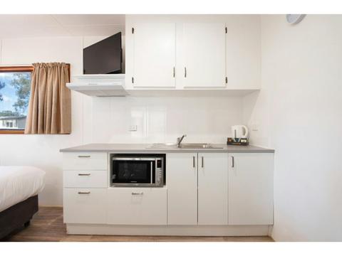 Ensuite Cabins