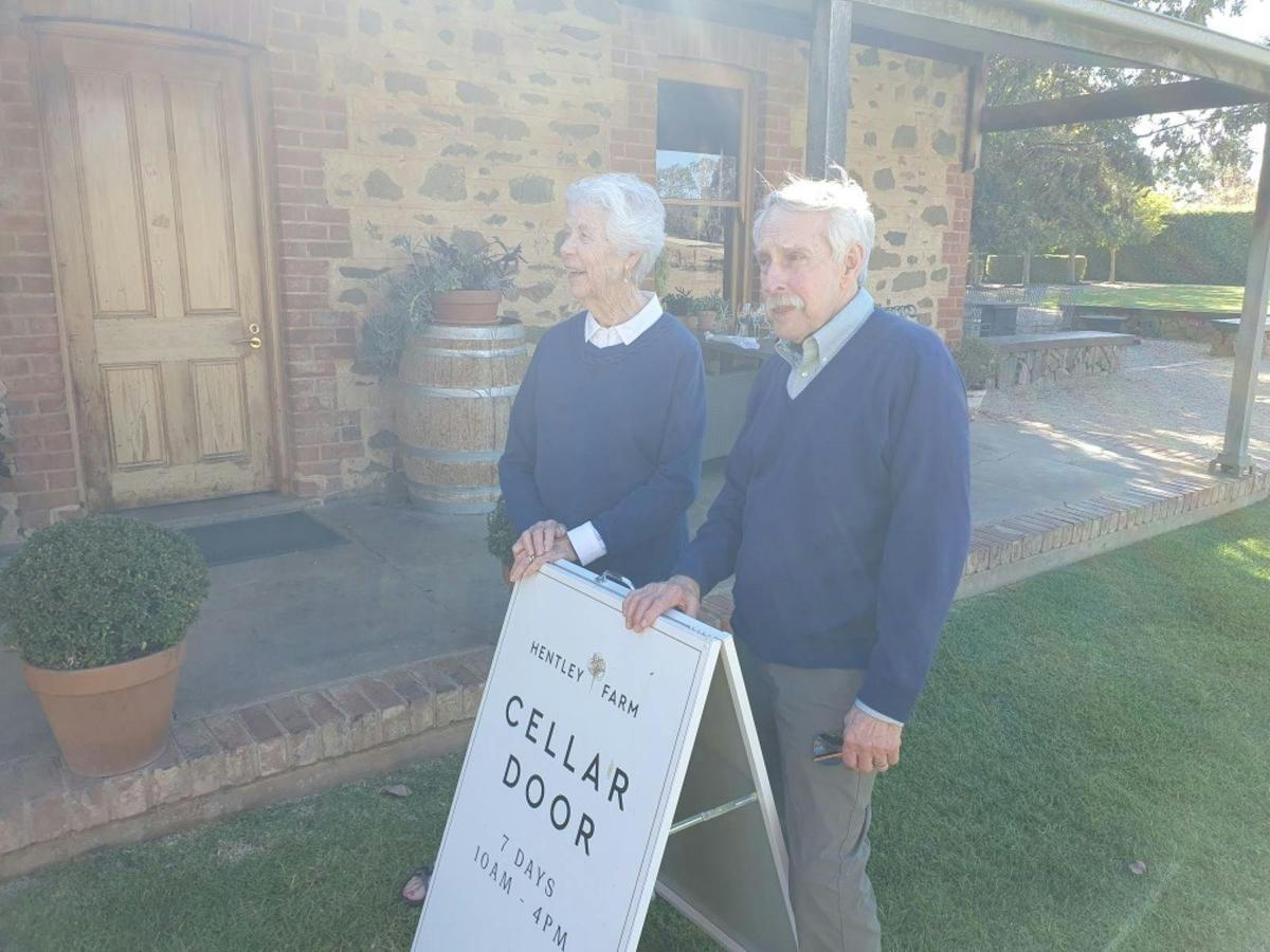 Barossa Premium Full Day Wine Tour