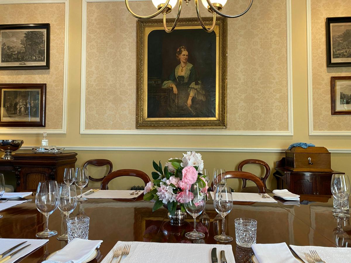 Eurilla Dining Room