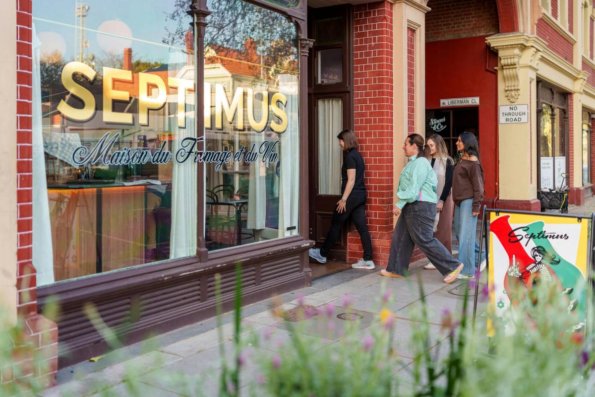 Adelaide Wine Walk (East End)