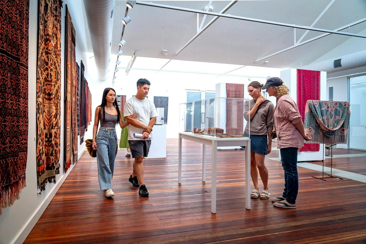 Patrons in FABRIK's exhibition space