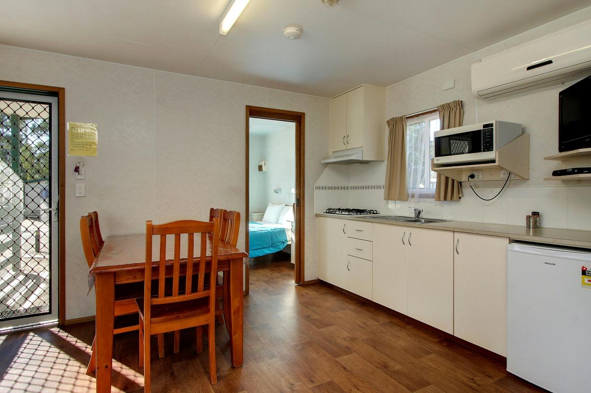 Family Queen Cabin