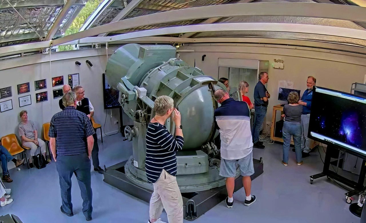 Large 34 inch Hewitt Camera/telescope being prepared for imaging once dark.