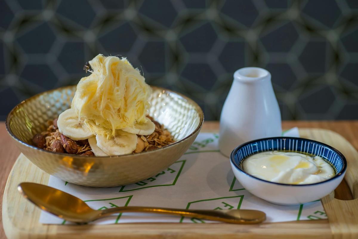 Goldilocks Granola