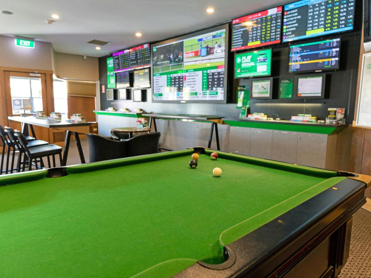 8 Ball in Sports Bar