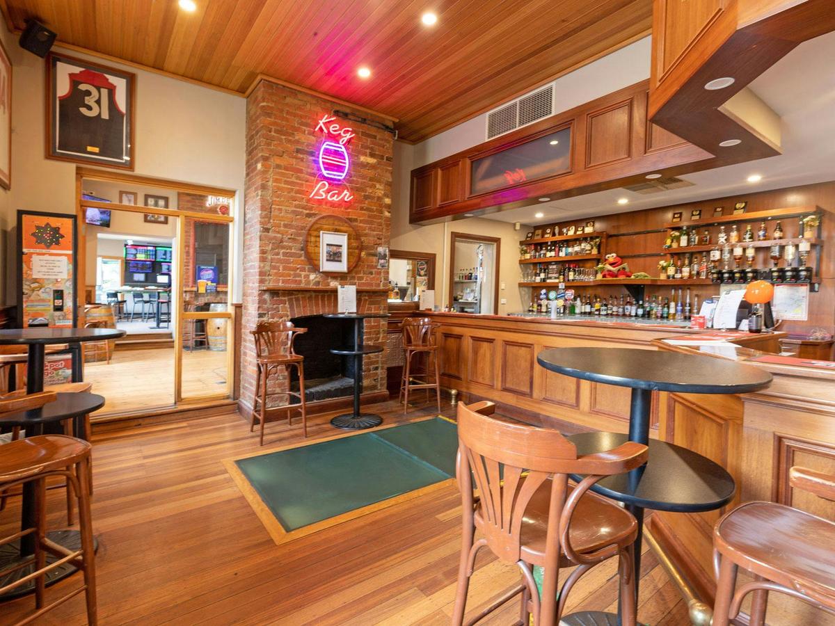 Keg Bar