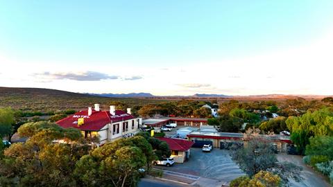 Hawker Hotel Motel