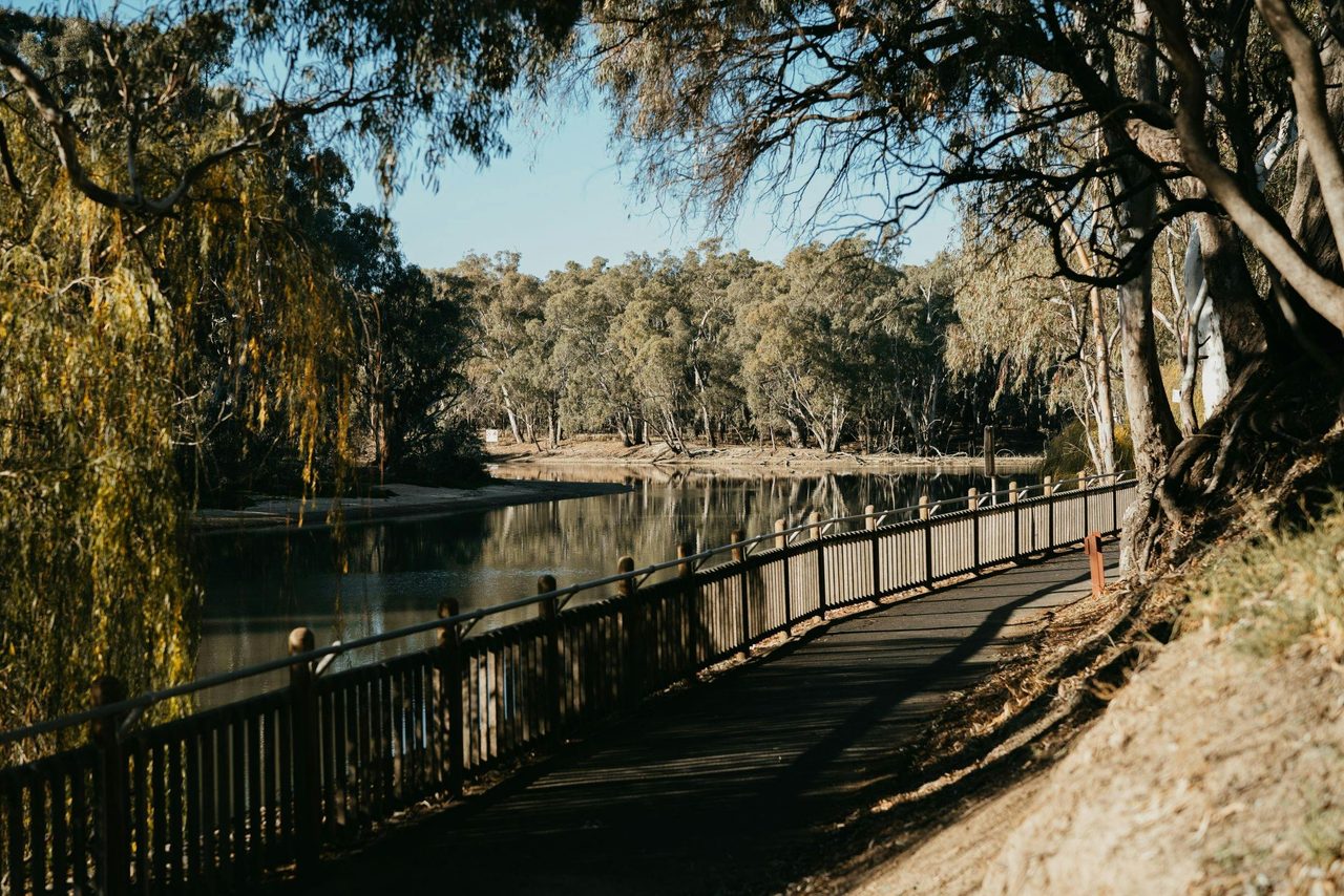 Beach to Beach riverside walk