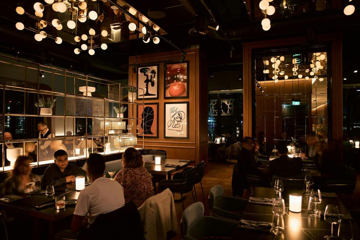 Garcon Bleu dining