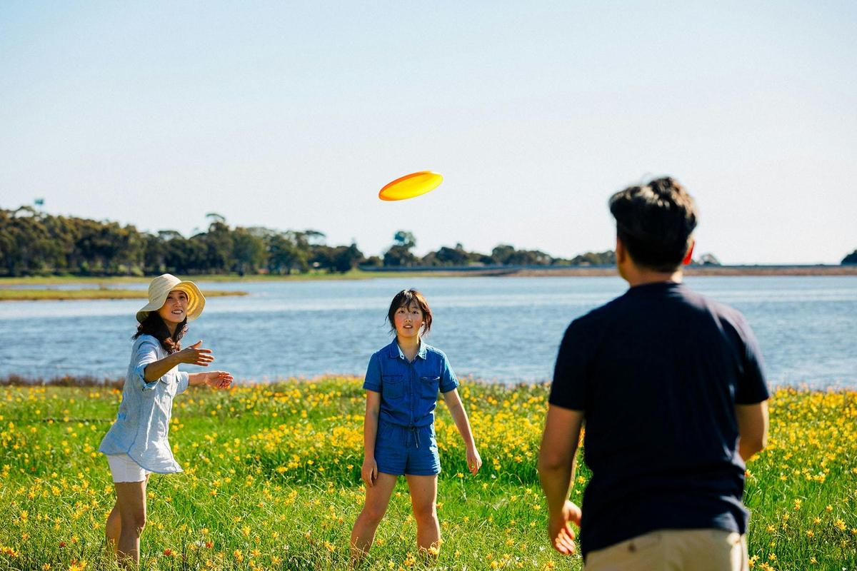 Picnicking facilities and family friendly activity available at Happy Valley Reservoir Reserve