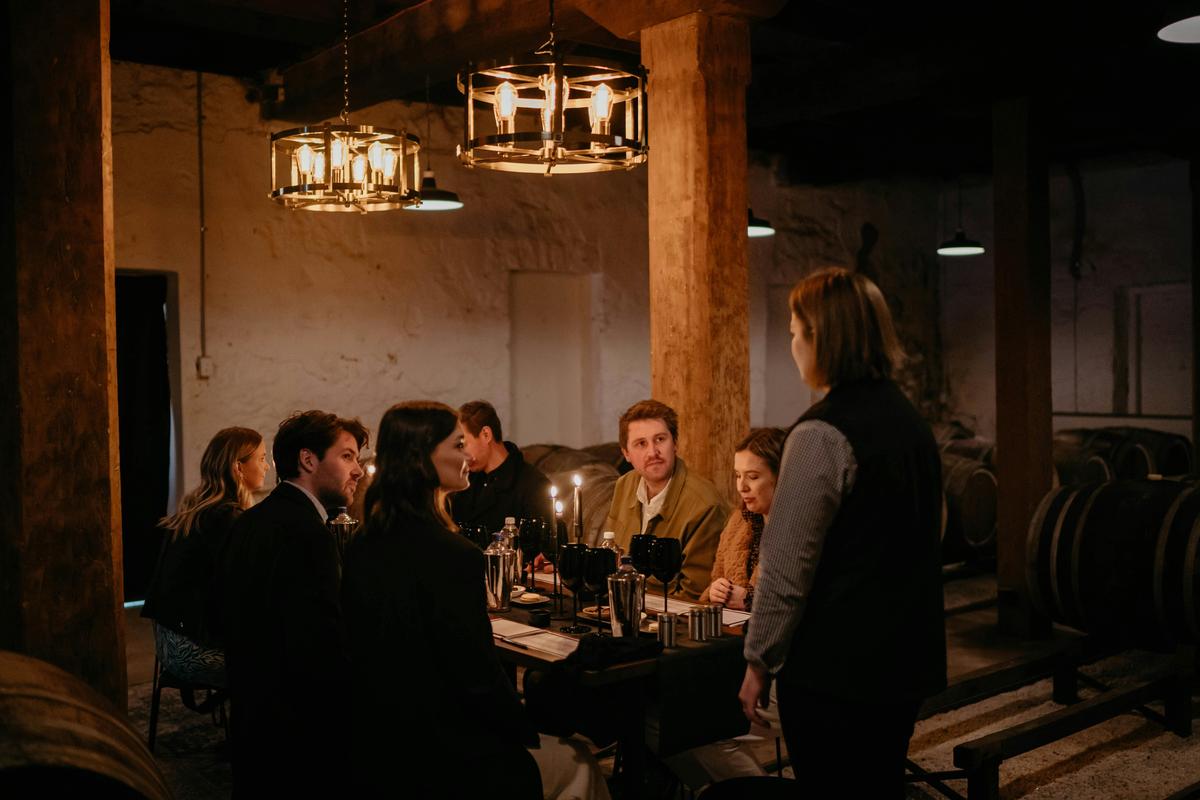 Tasting in the Dark: a sensory event